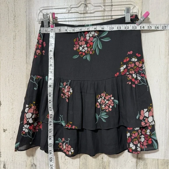 LOFT Black Floral Tiered Midi Skirt - Picture 3 of 10
